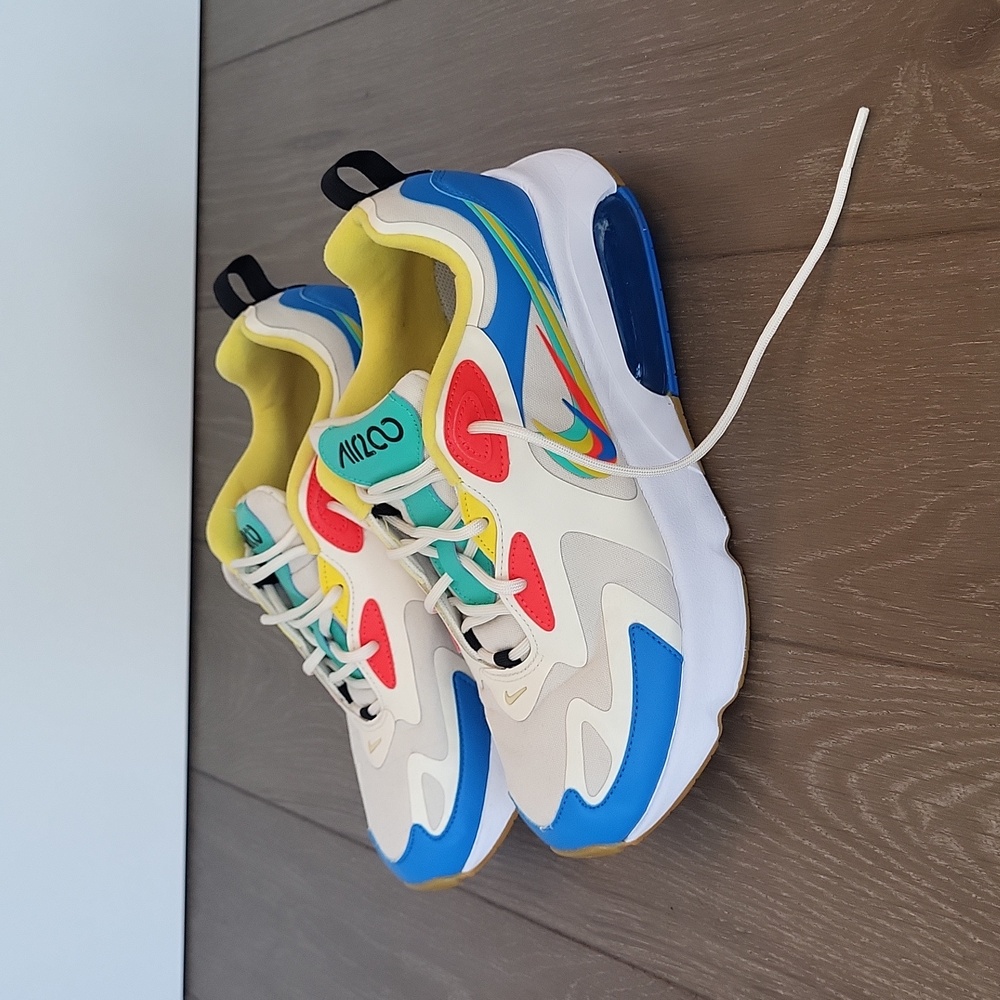 Nike Air 200 Athletic Sneakers - White Blue Multicolor